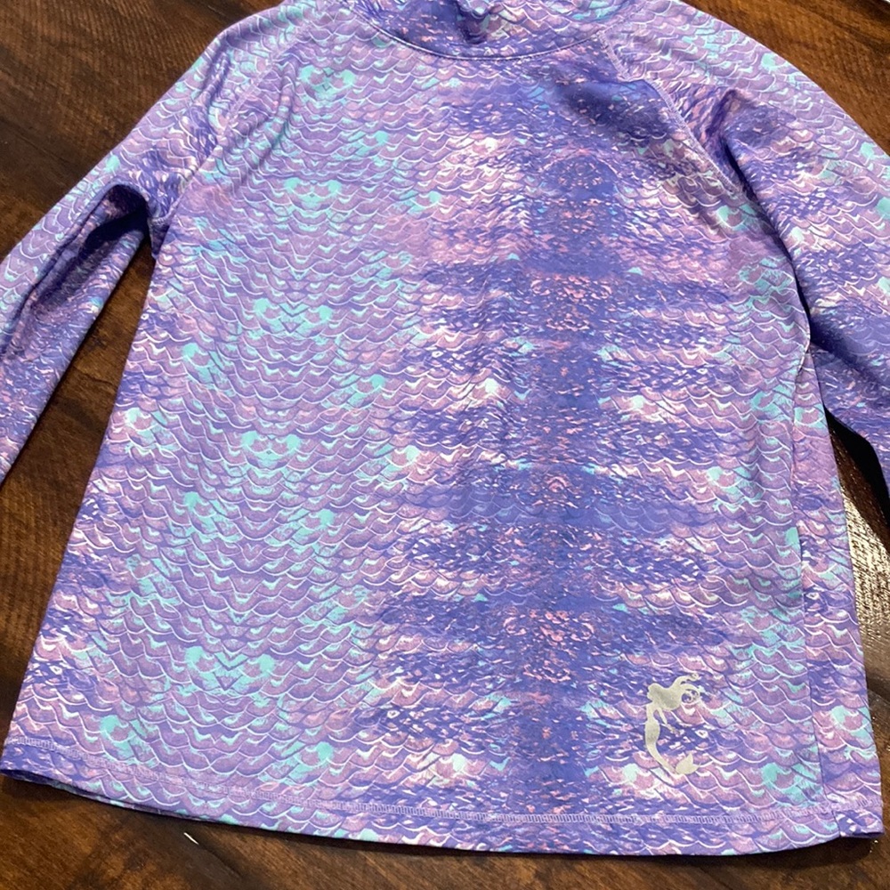 Reel legends rash guard